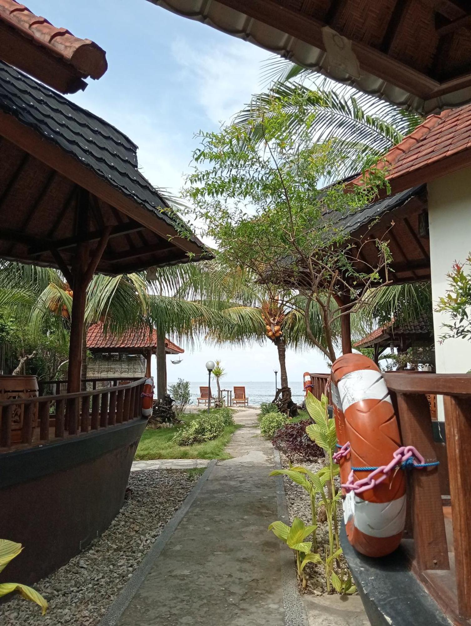 The Umah Prahu Hotel Batununggul Exterior foto